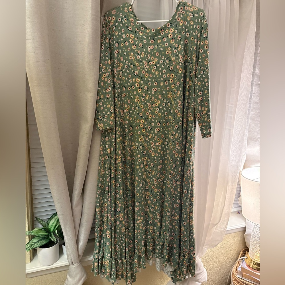 Floral Long Sleeve Dress - Green and Pink